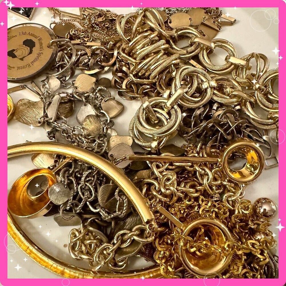 ⚜️ 1lb Jewelry Lot | Mixed Estate Gold Silver Chains Pendants TANGLED 🩷